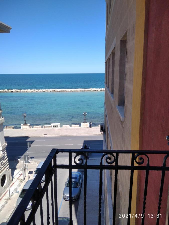 Mariantomare Casa Vacanze Monolocale Lungomare Bari Luaran gambar