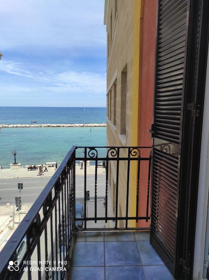 Mariantomare Casa Vacanze Monolocale Lungomare Bari Luaran gambar